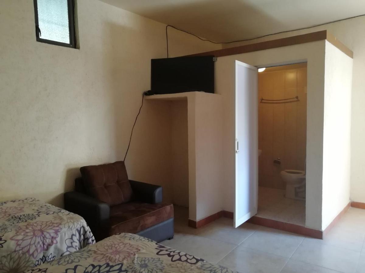 Hotel Cuauhtemoc Queretaro Luaran gambar